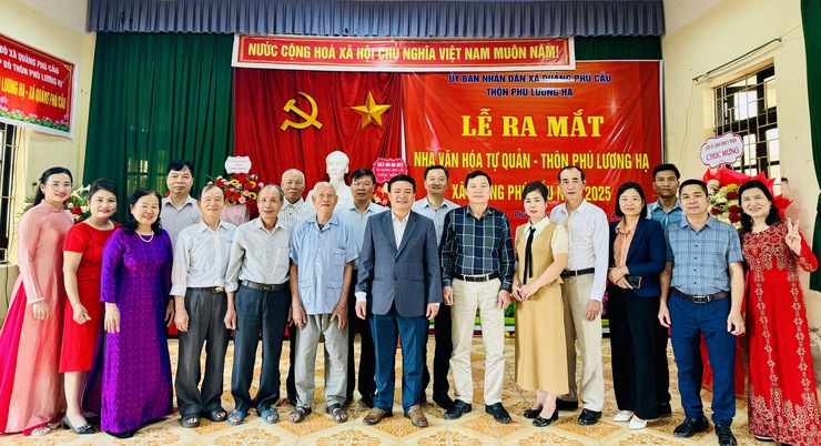 Xã Quảng Phú Cầu ra mắt Nhà văn hóa tự quản thôn Phú Lương Hạ- Ảnh 1.