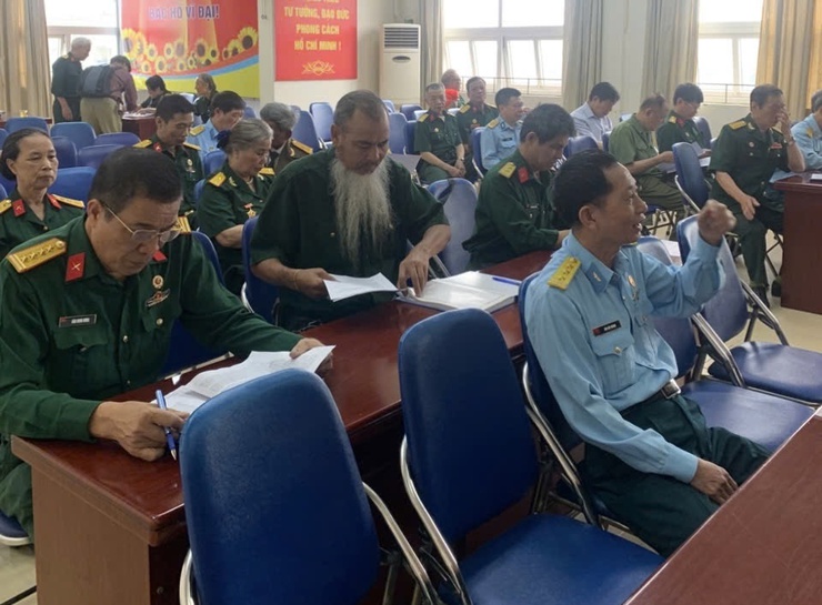 Hội Cựu chiến binh phường Tương Mai sơ kết giữa nhiệm kỳ Đại hội Hội Cựu chiến binh phường lần thứ V, nhiệm kỳ 2022-2027- Ảnh 1.