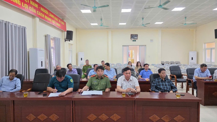 Hội nghị trực tuyến quán triệt Kết luận số 132-KL/TW ngày 18/3/2025- Ảnh 3. Hội nghị trực tuyến quán triệt Kết luận số 132-KL/TW ngày 18/3/2025- Ảnh 3.