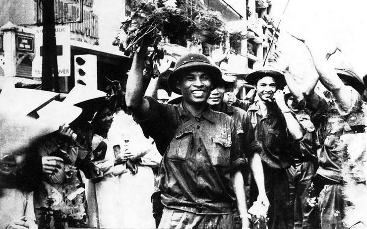 Kỷ niệm 50 năm Giải phóng miền Nam, thống nhất đất nước (30/4/1975 - 30/4/2025)- Ảnh 9.
