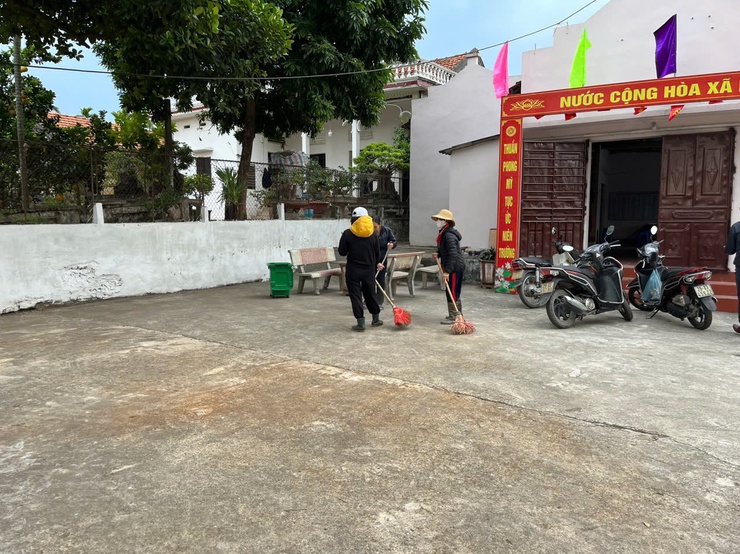 GƯƠNG SÁNG GIỮA ĐỜI THƯỜNG- Ảnh 2.
