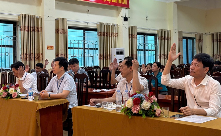 20/20 xã, Thị trấn trên địa bàn huyện Ứng Hòa tổ chức thành công kỳ họp chuyên đề HĐND khóa XXI nhiệm kỳ 2021 - 2026.- Ảnh 3.