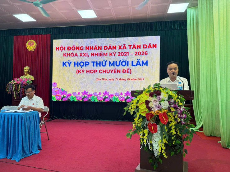 HĐND xã Tân Dân tổ chức kỳ họp chuyên đề về sắp xếp đơn vị hành chính- Ảnh 1.