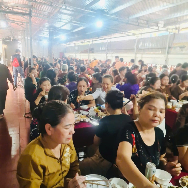 Lễ giỗ tổ chùa Thúy Lĩnh, phường Lĩnh Nam- Ảnh 2.