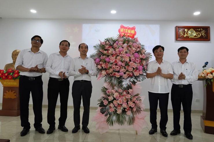 Bệnh viện đa khoa Ba Vì khai trương Đơn nguyên Nội Tim mạch - Lão học- Ảnh 2.