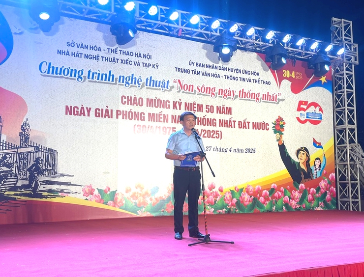  ỨNG HOÀ PHỐI HỢP TỔ CHỨC CHƯƠNG TRÌNH NGHỆ THUẬT CHÀO MỪNG KỶ NIỆM 50 NĂM GIẢI PHÓNG MIỀN NAM, THỐNG NHẤT ĐẤT NƯỚC.- Ảnh 2.