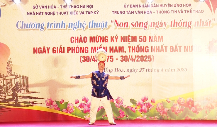  ỨNG HOÀ PHỐI HỢP TỔ CHỨC CHƯƠNG TRÌNH NGHỆ THUẬT CHÀO MỪNG KỶ NIỆM 50 NĂM GIẢI PHÓNG MIỀN NAM, THỐNG NHẤT ĐẤT NƯỚC.- Ảnh 5.