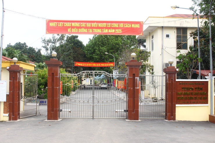 Trung tâm Nuôi dưỡng và điều dưỡng Người có công số 3 Hà Nội-Nơi điều dưỡng, phục hồi sức khỏe người có công quận Hoàng Mai Năm 2025.- Ảnh 1.