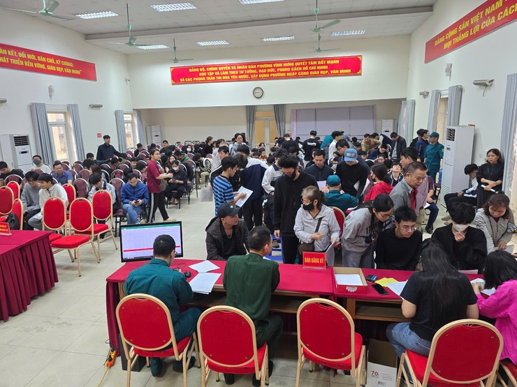 Phường Vĩnh Hưng tổ chức đăng ký nghĩa vụ quân sự, quân nhân dự bị và dân quân tự vệ - Ảnh 1.