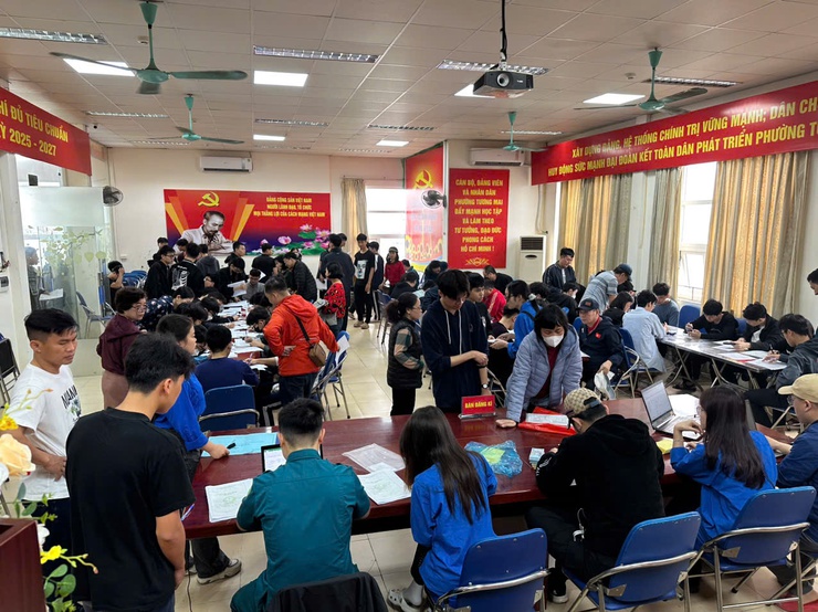 Phường Tương Mai tổ chức đăng ký nghĩa vụ quân sự, quân nhân dự bị động viên, phương tiện kỹ thuật và Dân quân tự vệ năm 2025- Ảnh 1.