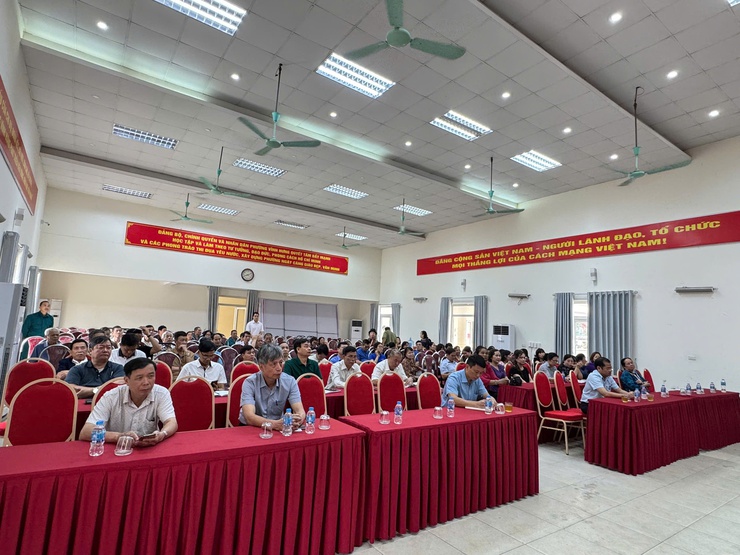 Phường Vĩnh Hưng tổ chức lớp bồi dưỡng kiến thức quốc phòng đối tượng 4 năm 2025- Ảnh 4.