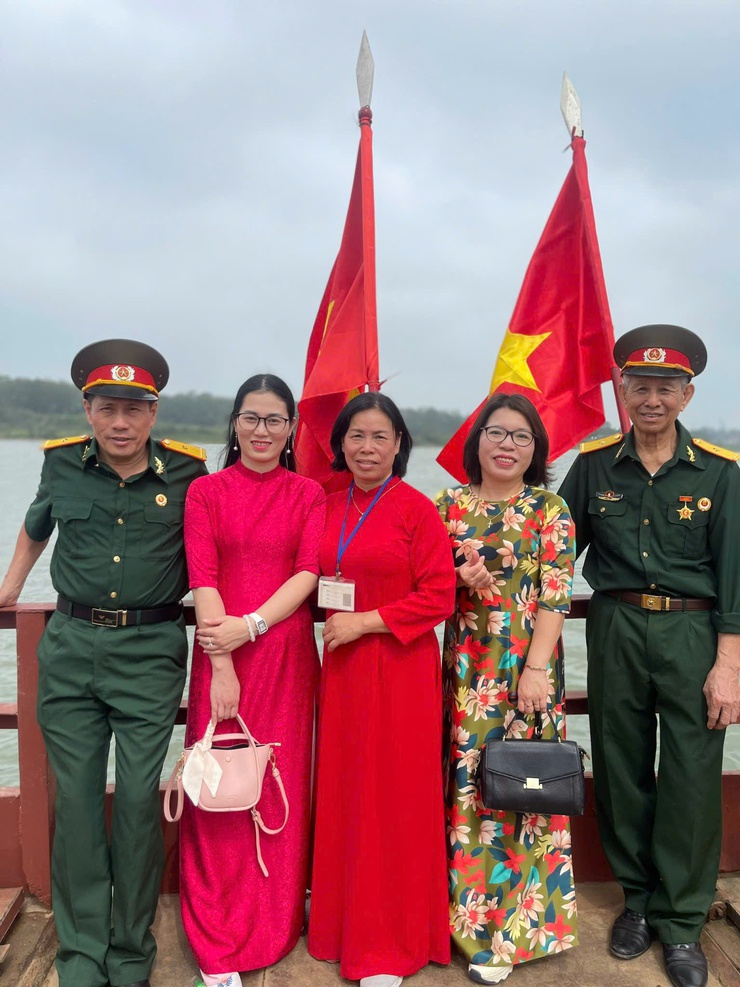 Nét đẹp tâm linh và mối quan hệ mang tính truyền thống văn hóa trong Lễ hội cấp thủy 3 dân phường Lĩnh Nam - Trần Phú- Ảnh 4.