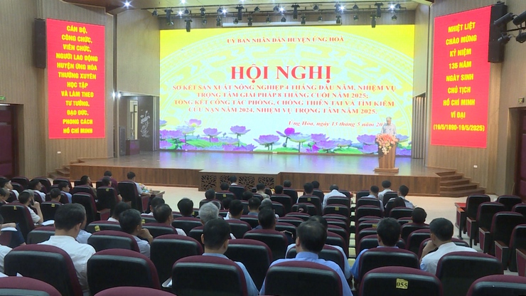 UBND huyện Ứng Hoà: sơ kết sản xuất nông nghiệp 4 tháng đầu năm 2025 và Tổng kết công tác PCTT và TKCN năm 2024.- Ảnh 3.