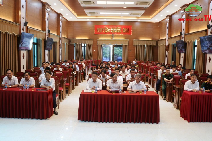 Thành ủy Hà Nội quán triệt, triển khai 2 nội dung về tổ chức đại hội Đảng và sắp xếp cán bộ- Ảnh 2.