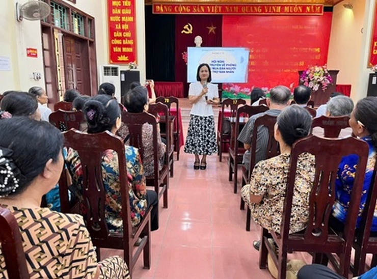 Tuyên truyền phổ biến pháp luật về phòng, chống mua bán người và hỗ trợ nạn nhân trên địa bàn huyện Thường Tín

- Ảnh 2.