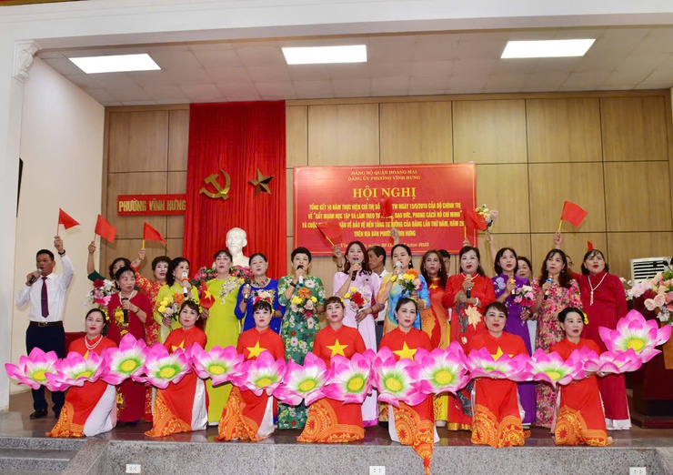 Đảng bộ phường Vĩnh Hưng  tổ chức hội nghị Tổng kết 10 năm thực hiện Chỉ thị số 05-CT/TW của Bộ Chính trị “Đẩy mạnh học tập và làm theo tư tưởng, đạo đức, phong cách Hồ Chí Minh- Ảnh 15.