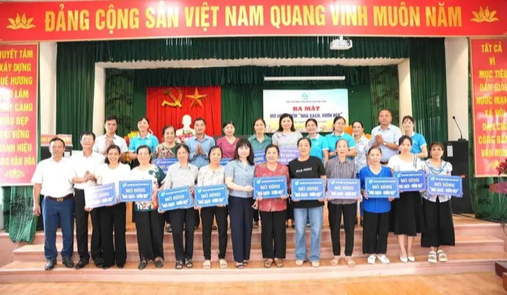 Ứng Hòa ra mắt mô hình “Nhà sạch, vườn đẹp” tại xã Cao Sơn Tiến- Ảnh 1.