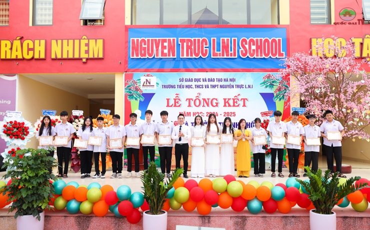 Trường Phổ thông Nguyễn Trực tổ chức Lễ tổng kết năm học 2024-2025 và Lễ tri ân và trưởng thành cho học sinh khối 12- Ảnh 16.