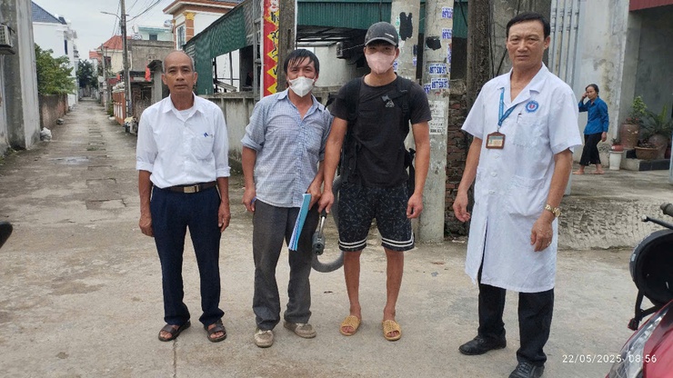 Ban chỉ đạo phòng chống dịch bệnh xã Cao Sơn Tiến tổ chức phun thuốc diệt muỗi phòng chống dịch Sốt xuất huyết trên địa bàn xã- Ảnh 2.
