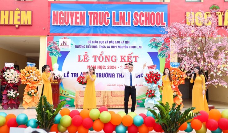 Trường Phổ thông Nguyễn Trực tổ chức Lễ tổng kết năm học 2024-2025 và Lễ tri ân và trưởng thành cho học sinh khối 12- Ảnh 25.