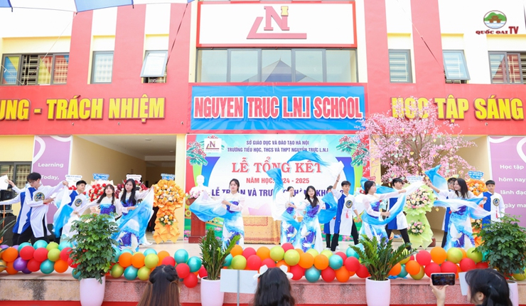 Trường Phổ thông Nguyễn Trực tổ chức Lễ tổng kết năm học 2024-2025 và Lễ tri ân và trưởng thành cho học sinh khối 12- Ảnh 27.
