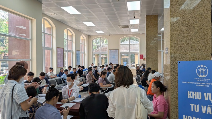 Hà Nội: Từ ngày 1/6/2025 thực hiện Đăng ký biện pháp bảo đảm bằng quyền sử dụng đất, tài sản gắn liền với đất qua hình thức trực tuyến- Ảnh 1.