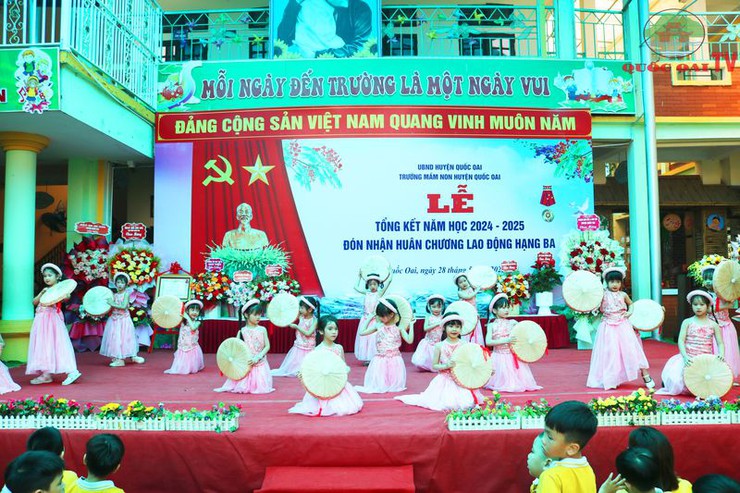 Trường Mầm non Huyện Quốc Oai vinh dự được nhận Huân chương Lao động Hạng Ba- Ảnh 10.