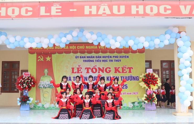 Trường Tiểu học Tri Thuỷ tổng kết năm học 2024-2025- Ảnh 1.