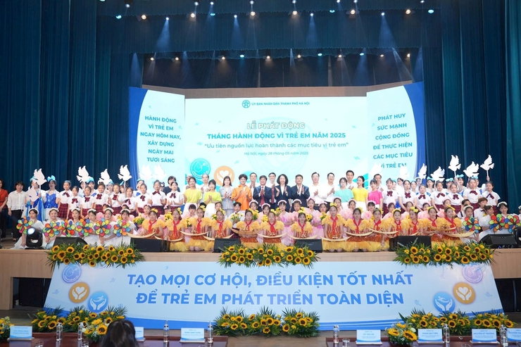 Hà Nội tổ chức Lễ phát động Tháng hành động 
vì trẻ em năm 2025 và nhiều hoạt động hưởng ứng ý nghĩa dành cho trẻ em- Ảnh 3.