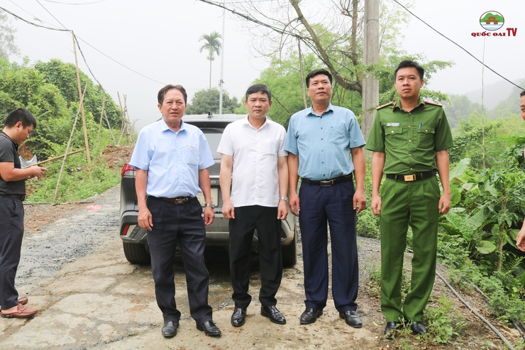 Tổ công tác số 2 tăng cường kiểm tra công tác quản lý đất đai, trật tự xây dựng trên các địa bàn xã- Ảnh 5.