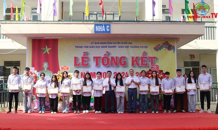 Trung tâm Giáo dục Nghề Nghiệp – Giáo dục Thường xuyên huyện đứng thứ 2 Thành phố về kết quả thi học sinh giỏi các môn văn hóa- Ảnh 19.