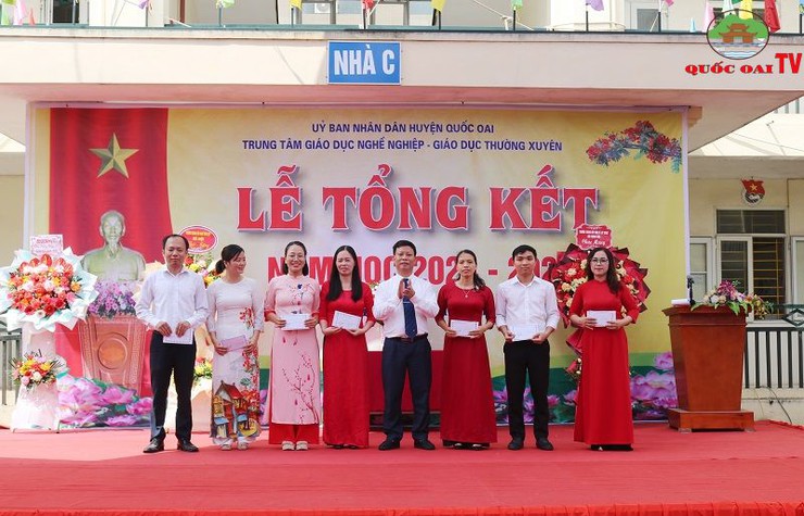 Trung tâm Giáo dục Nghề Nghiệp – Giáo dục Thường xuyên huyện đứng thứ 2 Thành phố về kết quả thi học sinh giỏi các môn văn hóa- Ảnh 11.