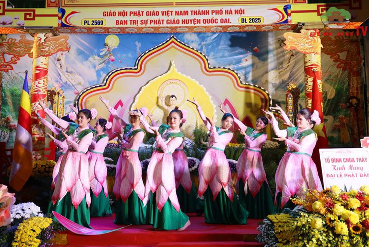 Ban trị sự Giáo hội Phật giáo Việt Nam huyện Quốc Oai Kính mừng Đại lễ Phật đản Phật lịch 2569-Dương lịch 2025- Ảnh 19.