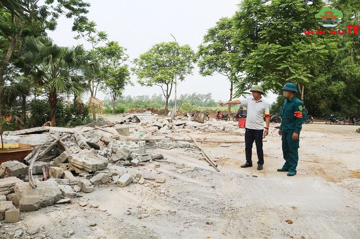 Sài Sơn đồng loạt cưỡng chế 11 công trình vi phạm đất đai, trật tự xây dựng- Ảnh 3.