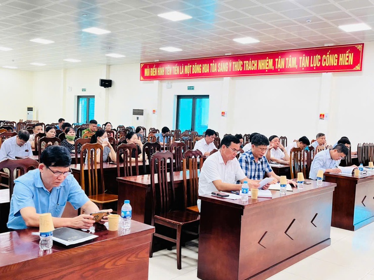 Thị trấn Quốc Oai: Sơ kết công tác mặt trận, các đoàn thể chính trị - xã hội 6 tháng đầu năm, phương hướng nhiệm vụ 6 tháng cuối năm 2025- Ảnh 2.
