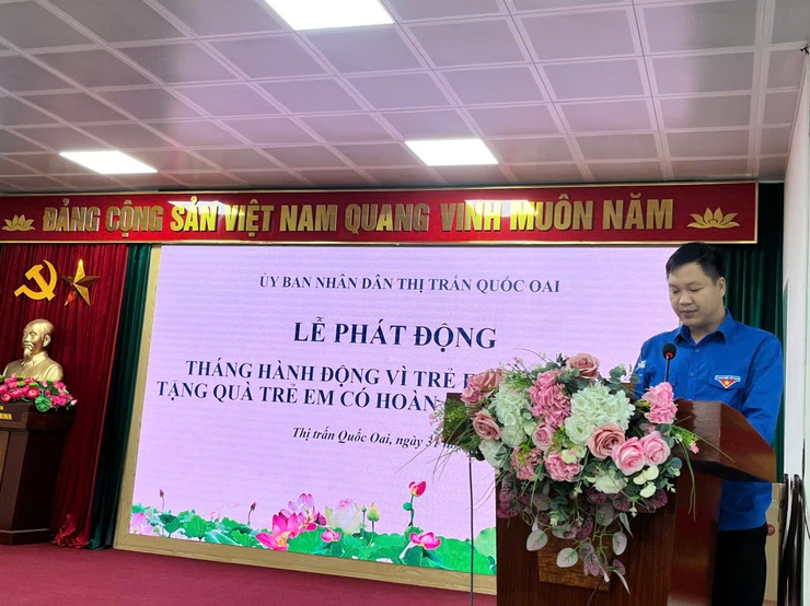Thị trấn Quốc Oai: Lễ phát động Tháng hành động vì trẻ em năm 2025 và trao quà cho trẻ em có hoàn cảnh khó khăn- Ảnh 4.