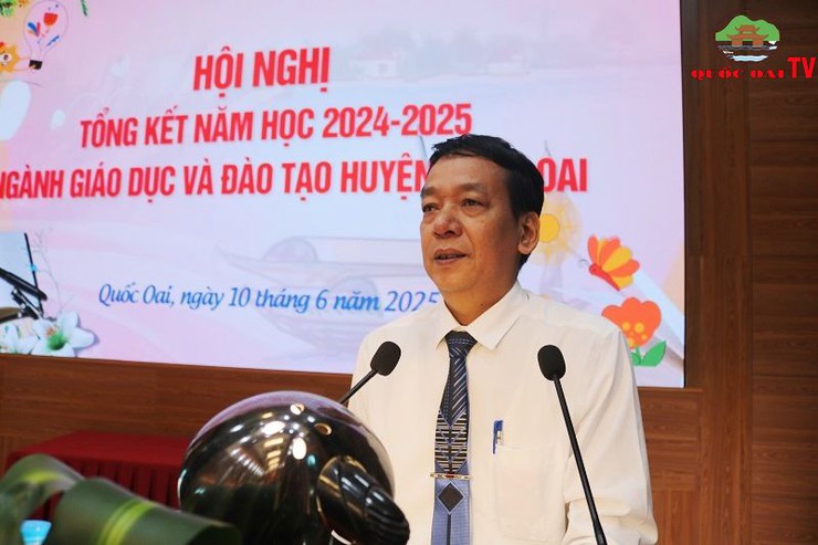 Quốc Oai tuyên dương khen thưởng 34 tập thể lao động tiên tiến và 665 chiến sỹ thi đua cấp cơ sở trong năm học 2024- 2025- Ảnh 5.