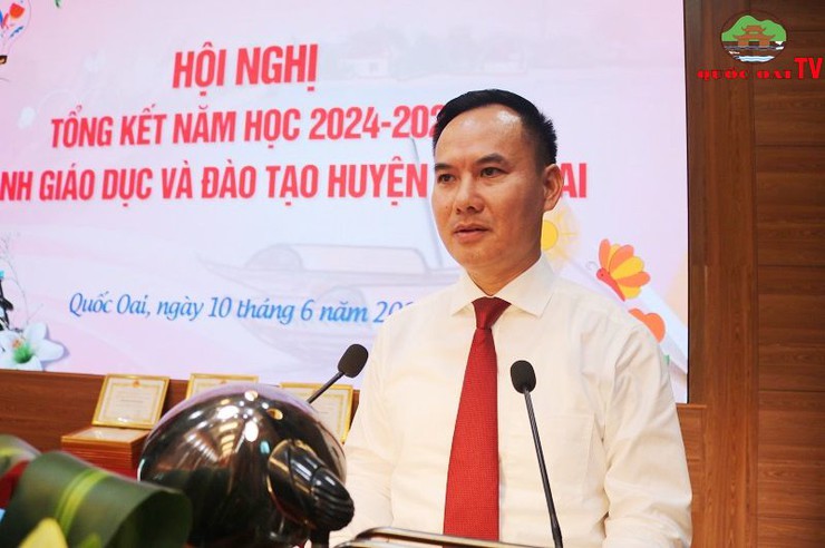 Quốc Oai tuyên dương khen thưởng 34 tập thể lao động tiên tiến và 665 chiến sỹ thi đua cấp cơ sở trong năm học 2024- 2025- Ảnh 6.