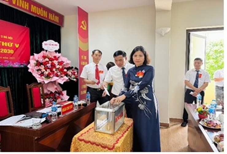 Đại hội Chi bộ Trung tâm Bảo trợ xã hội 3 Hà Nội lần thứ V, nhiệm kỳ 2025 - 2030- Ảnh 3.