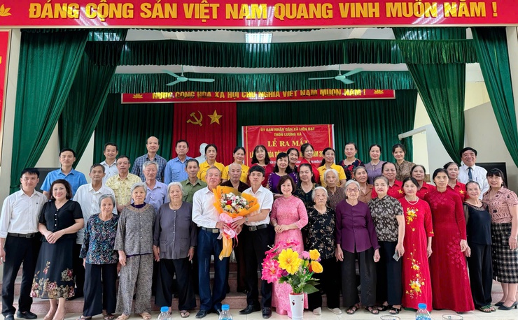 Chị Nguyễn Thị Chính, tấm gương nữ cán bộ tận tụy, hết lòng phục vụ quê hương.- Ảnh 3.