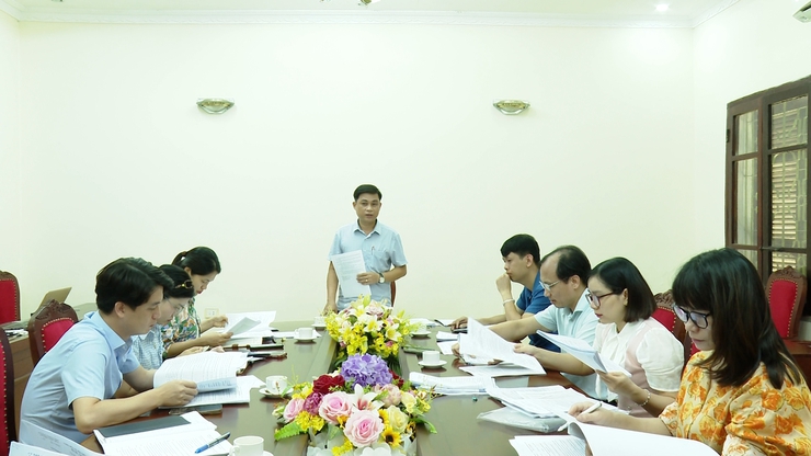 Ban Kinh tế - Xã hội HĐND huyện tổ chức Hội nghị thẩm tra các Báo cáo, Tờ trình và dự thảo Nghị quyết của UBND huyện trình tại kỳ họp thường lệ giữa năm HĐND huyện, khóa XX.- Ảnh 1.