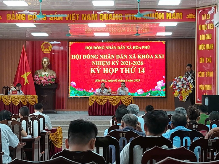 HĐND xã Hòa Phú tổ chức kỳ họp thứ 14 năm 2025- Ảnh 10.