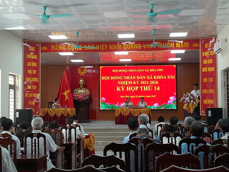 HĐND xã Hòa Phú tổ chức kỳ họp thứ 14 năm 2025- Ảnh 3.