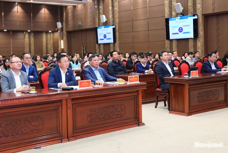 Hà Nội tập huấn toàn thành phố vận hành thử nghiệm chính quyền địa phương 2 cấp
- Ảnh 1.