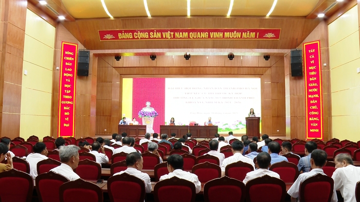 Đại biểu HĐND Thành phố tiếp xúc cử tri trước kỳ họp thường lệ năm 2025.- Ảnh 3.