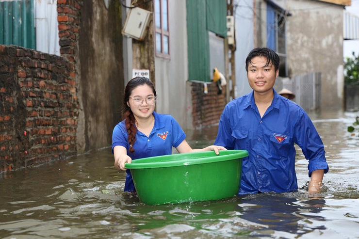 Kỷ niệm 100 năm ngày báo chí cách mạng Việt Nam nguồn lực tinh thần từ những người làm báo cơ sở- Ảnh 14.
