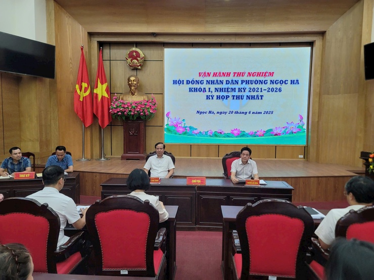 Quận Ba Đình vận hành thử nghiệm chính quyền 2 cấp- Ảnh 1.