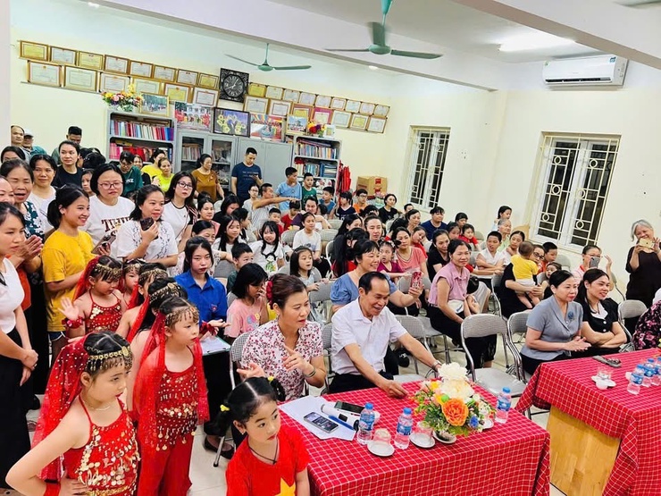 Tháng hành động vì trẻ em - Phường Phú Thượng - Ảnh 4.