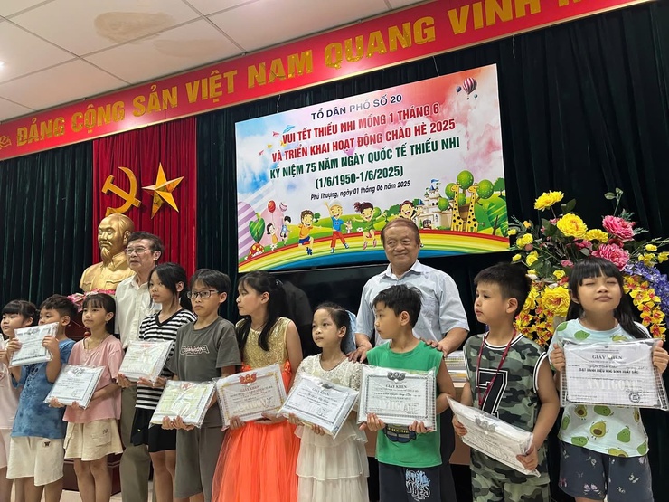 Tháng hành động vì trẻ em - Phường Phú Thượng - Ảnh 2.