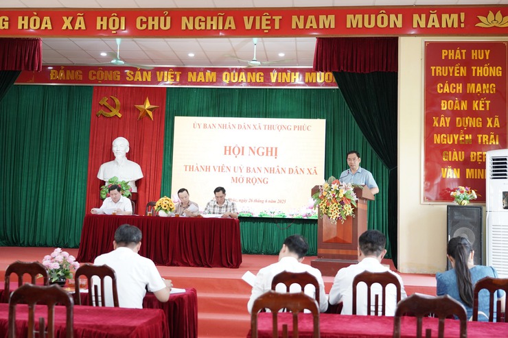 UBND xã Thượng Phúc họp phiên thứ nhất triển khai các nhiệm vụ trong tâm trong thời gian tới - Hội nghị thành viên UBND xã Thượng Phúc mở rộng- Ảnh 1.